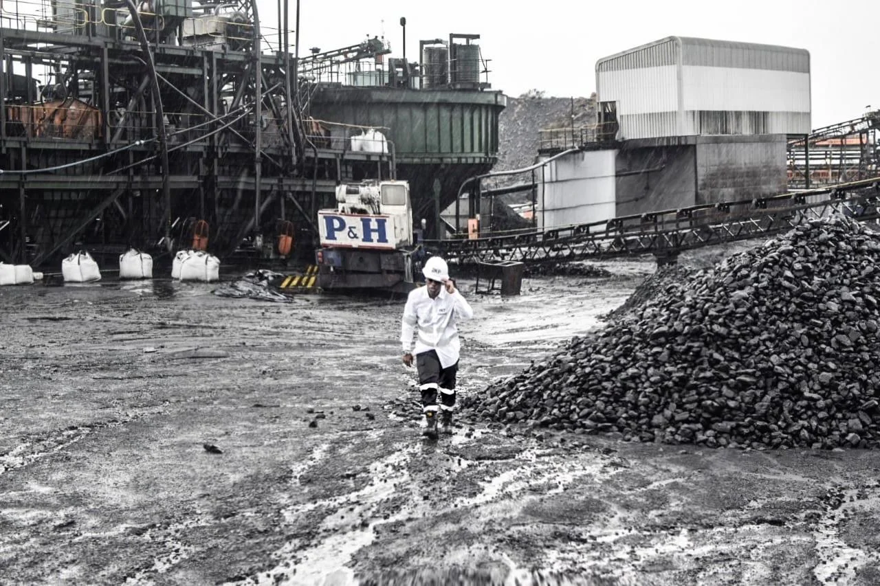 A 2KP team member on site at a coal processing plant
